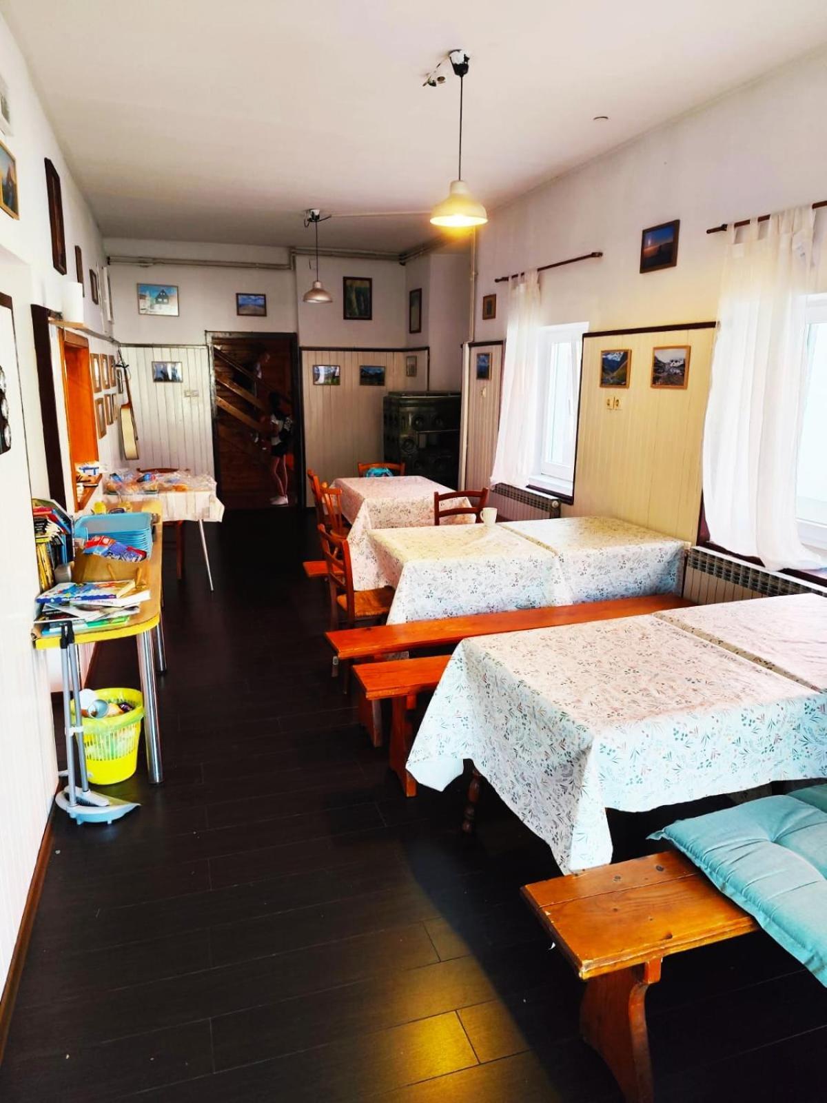 Planinarski Dom "Bijele Stijene" Mountain Lodge Tuk Vojni Dış mekan fotoğraf